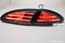 SW-Celi LED Rckleuchten fr Seat Leon 1P 05-09 smoke mit LED Blinker