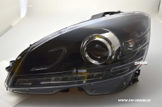 SW-DRL Scheinwerfer fr MB C-Klasse W204 / S204 07-11 LED TFL / LED Standlicht Lighttube black