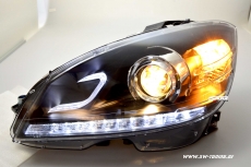 SW-DRL Scheinwerfer fr MB C-Klasse W204 / S204 07-11 LED TFL / LED Standlicht Lighttube black