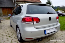 SW-Celi LED Rckleuchten fr VW Golf VI 08-12 Cherry red/clear Lightbar mit LED Blinker