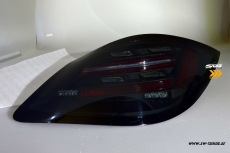 SW-Celi LED Rckleuchten fr Porsche Boxster Cayman 987.2 Facelift 10-14 Black/smoke Lightbar-RED