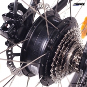 NCM-E-MTB Moskow Plus 29 Zoll E-Mountainbike weiss-blau